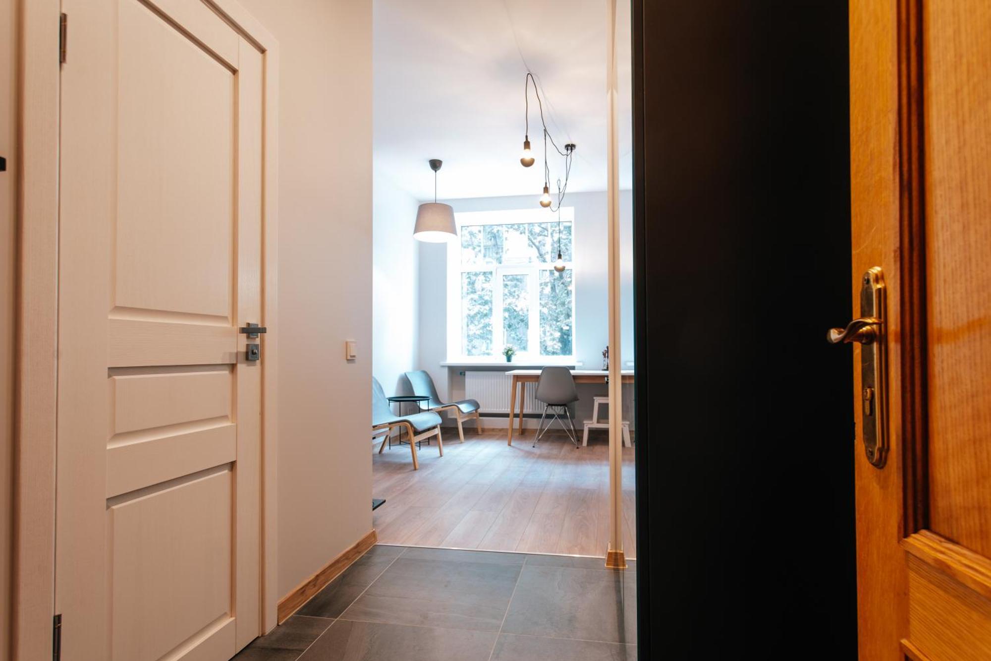 Central Comfort At Hanzas Residence, Stay Near Cafes, Bars, Museums & Esplanade Riga Exteriör bild